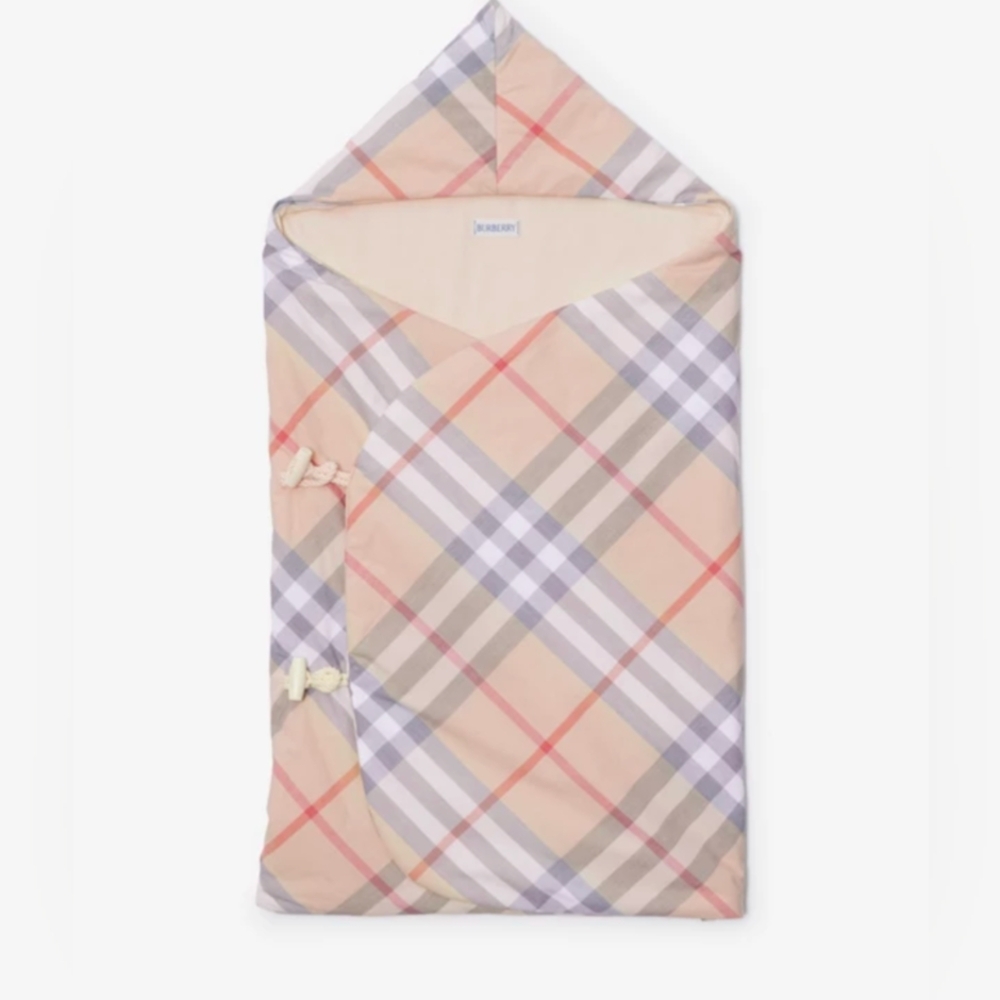 NWT Authentic Burberry Check Cotton Baby Nest